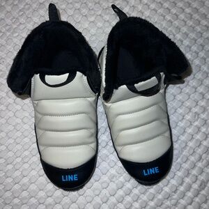 Line 1.0 aprés booties small